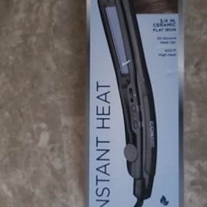 Conair 3/4" ceramic flat iron